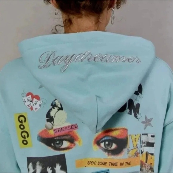 Daydreamer Sound and Vision Graphic Hoodie Light Aqua Blue‎ Size Small NWT - Picture 9 of 9